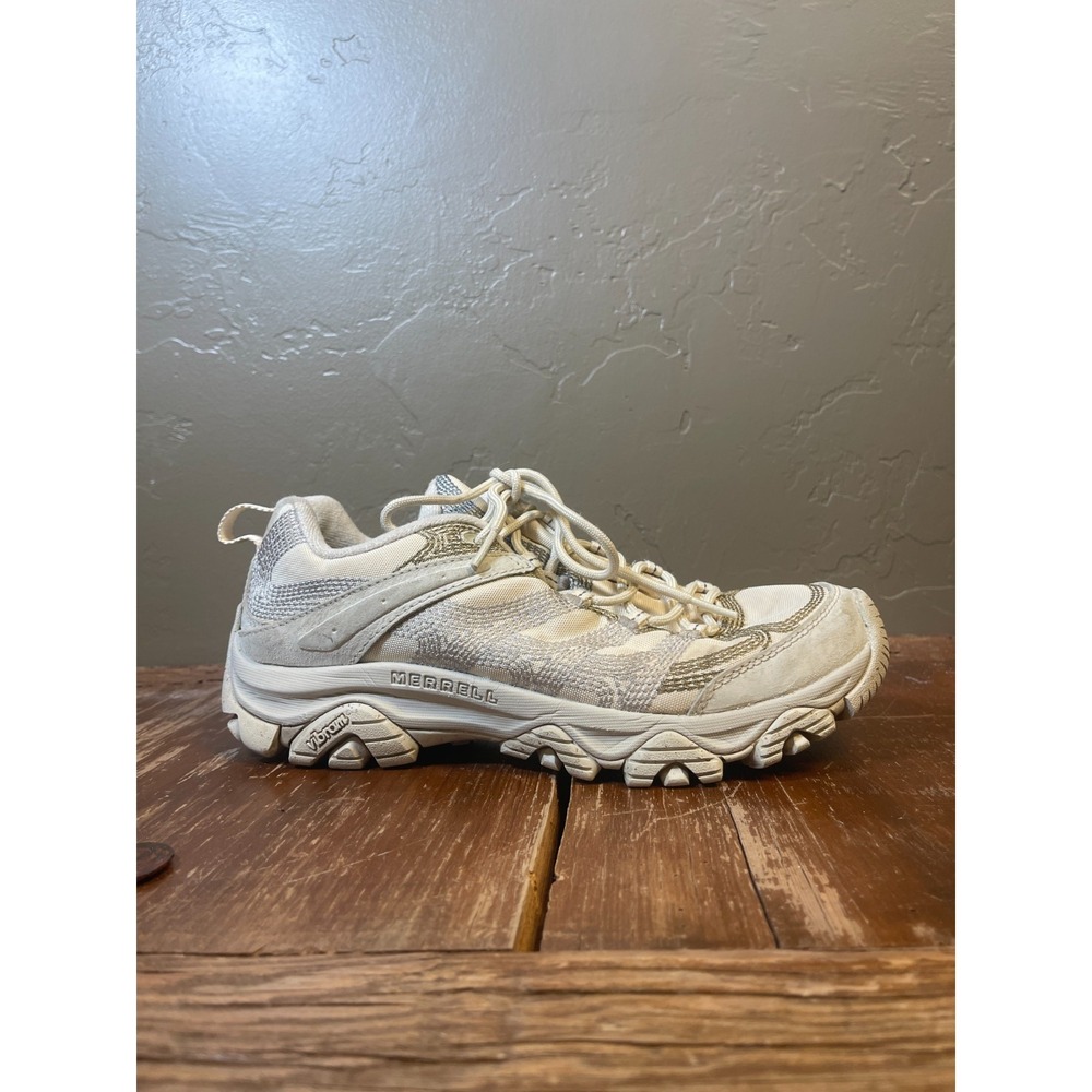 Merrell Moab 3 Stitch Hiking Shoes Womens 9.5 White Outdoor Trail Vibram Terrain
